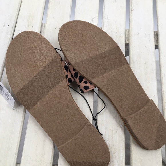 NWT Ann Taylor Leopard Cafe Mocha Slide Sandals 7 - Picture 4 of 4